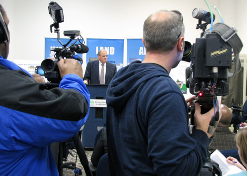 MDE Secretary Robert M. Summers meets the press to announce that you can safely eat more Maryland striped bass.