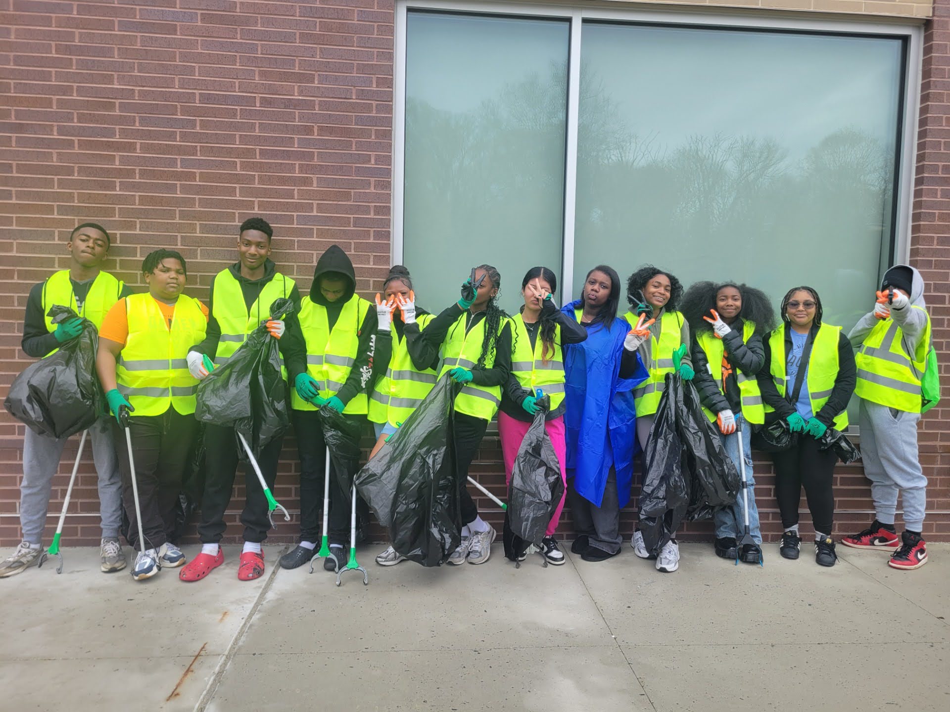 Cross Country Elementary Trash Pick Up