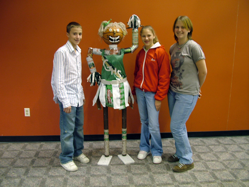Photo 3 - Winning Recycling Sculpture